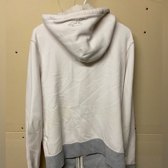 2/$20❤️- SHIRT | Men’s Hollister hoodie size medium - Picture 3 of 6